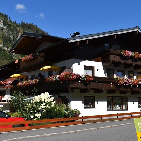 Pension Und Appartement Weinschreiber Rauris Εξωτερικό φωτογραφία