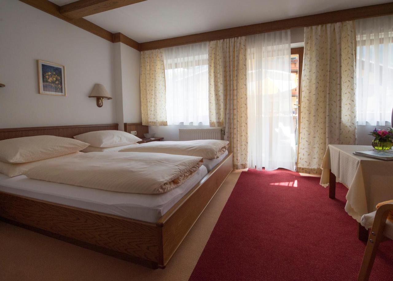 Pension Und Appartement Weinschreiber Rauris Εξωτερικό φωτογραφία
